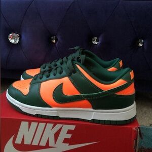 dunk low miami hurricane